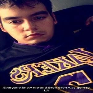 Meet your Posher, Alex